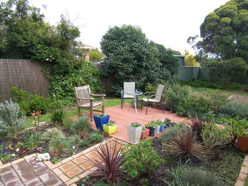 24 Ridgeway Crescent, Kennington VIC 3550