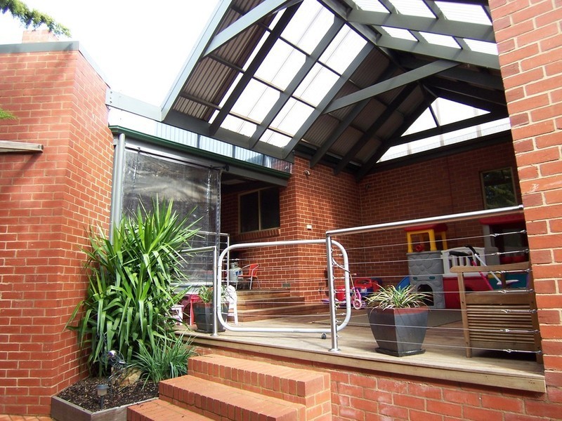8 Bottlebrush Court, Strathdale VIC 3550