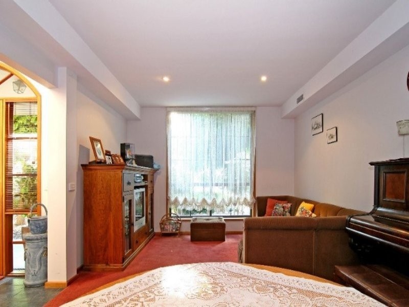 149 Edwards Rd, Kennington VIC 3550