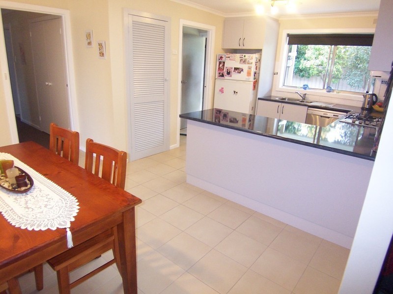 3 Kunzea Court, Spring Gully VIC 3550