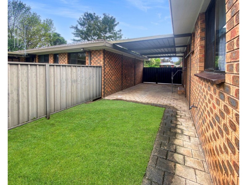 1/2 Julie Court, Kangaroo Flat VIC 3555