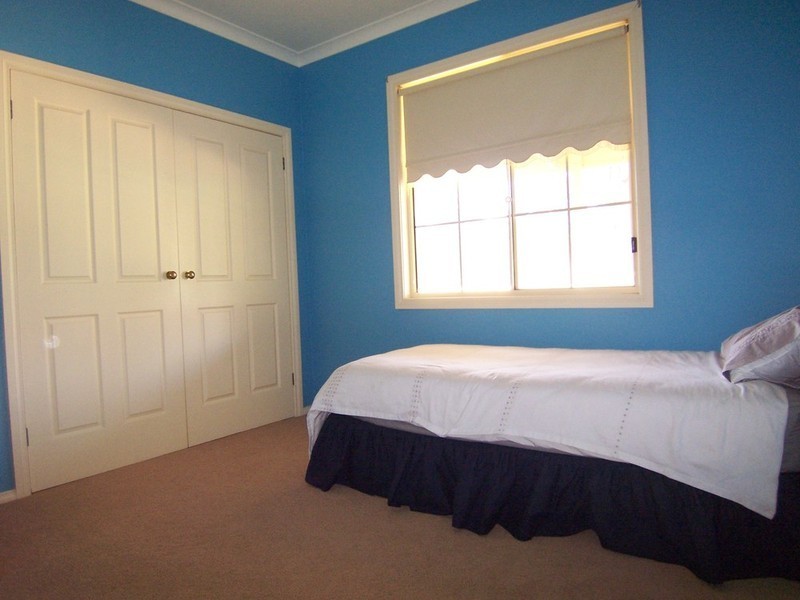 136 Edwards Road, Maiden Gully VIC 3551