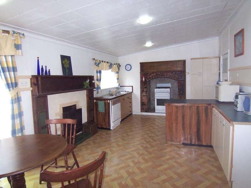 7 Verdon Street, Inglewood VIC 3517