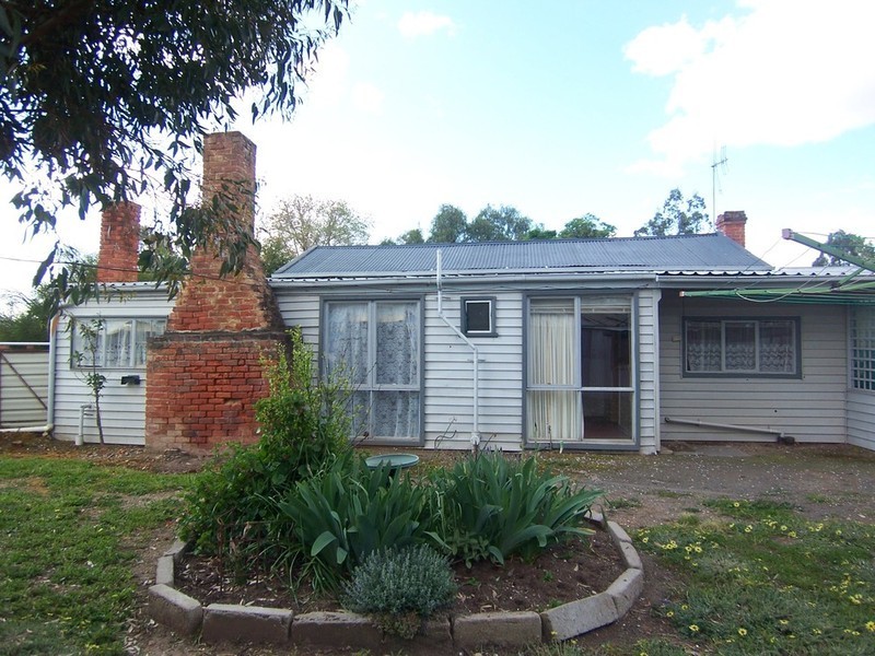 7 Verdon Street, Inglewood VIC 3517