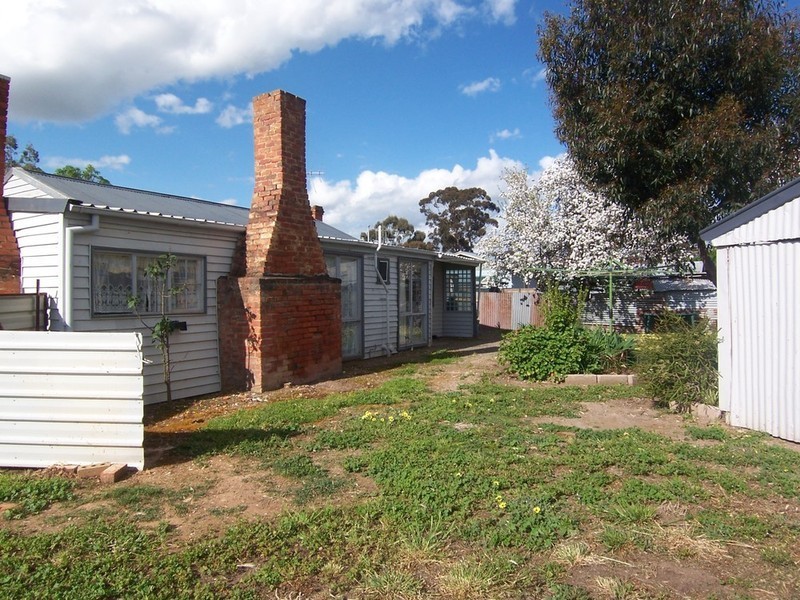 7 Verdon Street, Inglewood VIC 3517