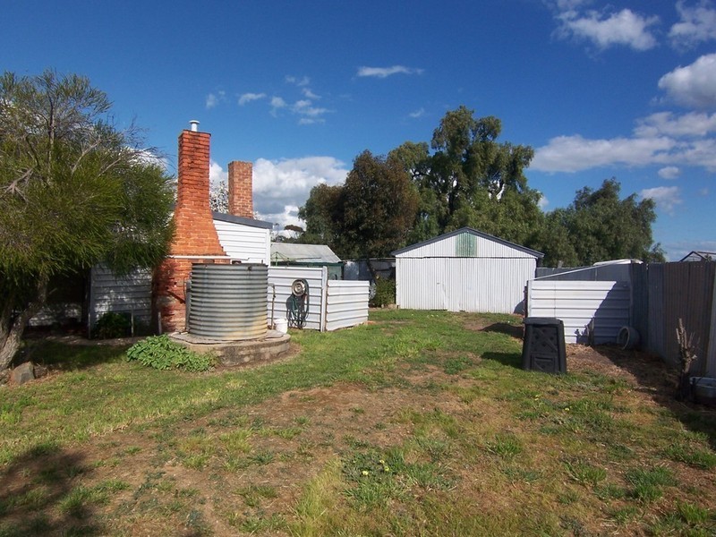 7 Verdon Street, Inglewood VIC 3517