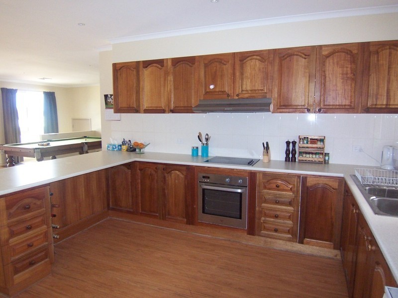 123 Osborne Street, Flora Hill VIC 3550