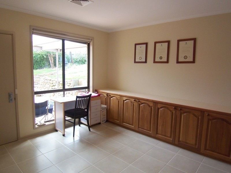 123 Osborne Street, Flora Hill VIC 3550