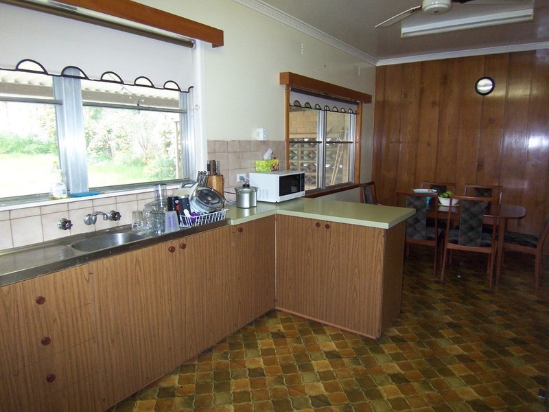 4 Nankoor Street, Golden Square VIC 3555
