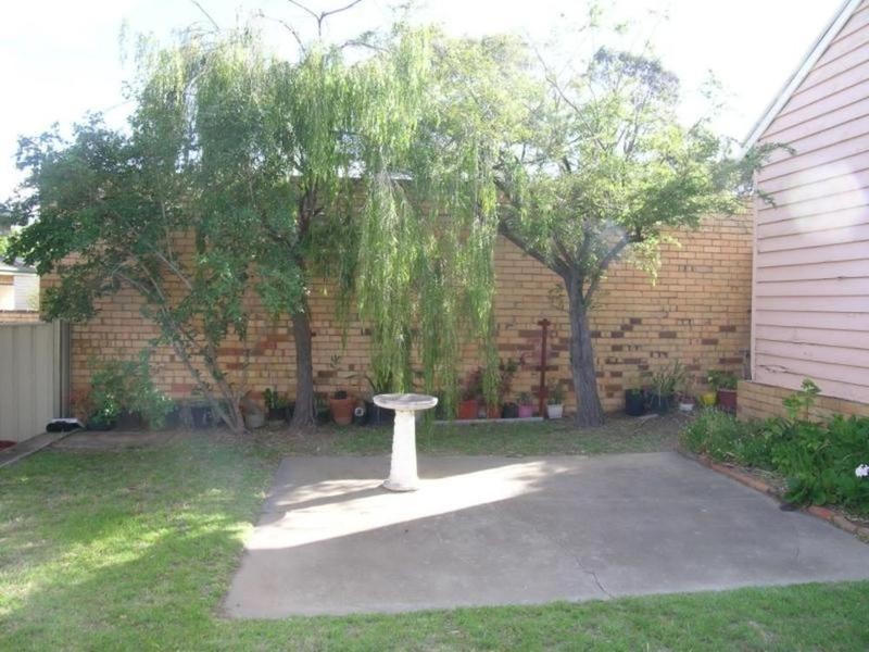 4 Nankoor Street, Golden Square VIC 3555