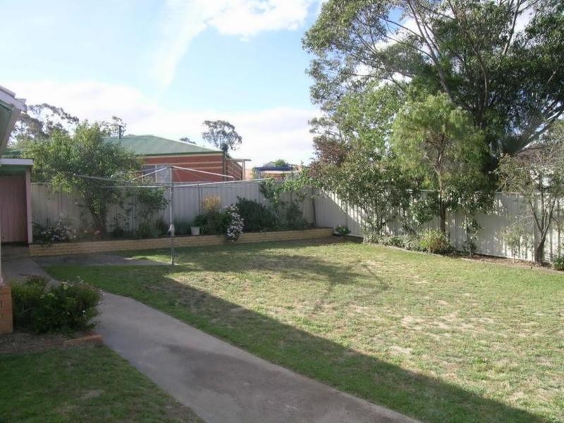 4 Nankoor Street, Golden Square VIC 3555
