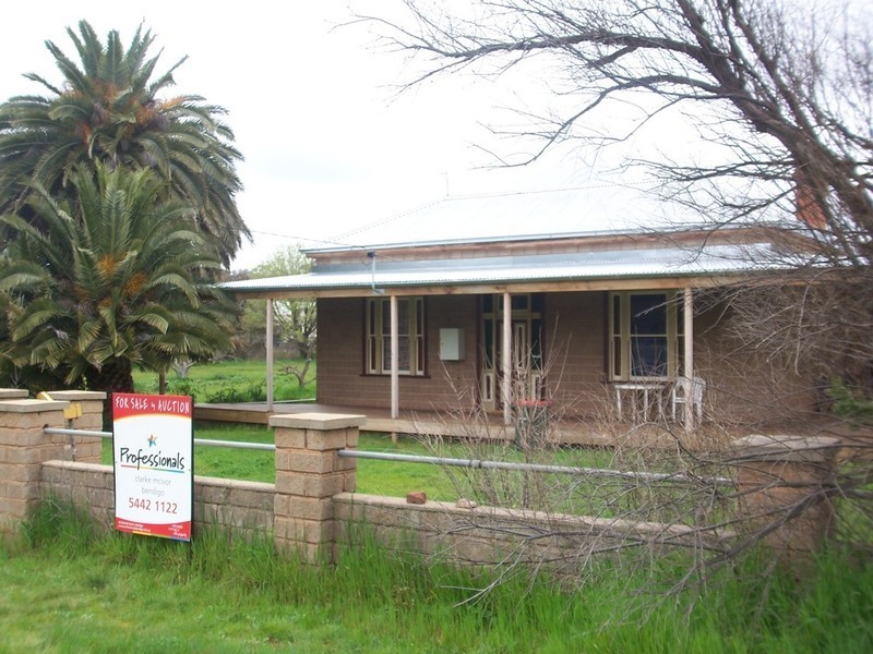 1 St Arnaud Road, Wedderburn VIC 3518