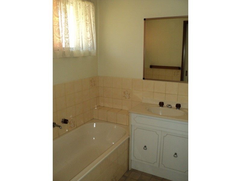 5/69 Mackenzie Street West Street, Golden Square VIC 3555