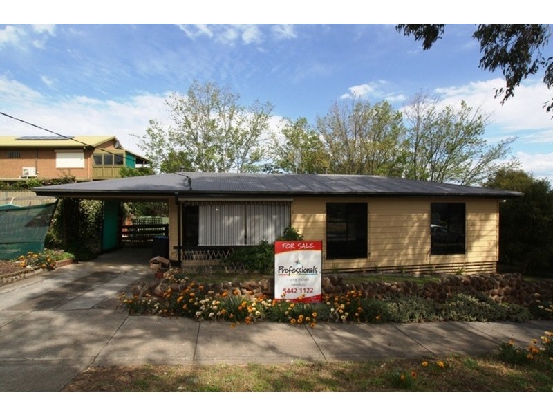 67 Lilac Street, Bendigo VIC 3550
