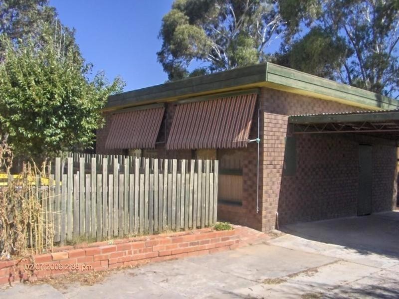 17A Bolt Street, Long Gully VIC 3550