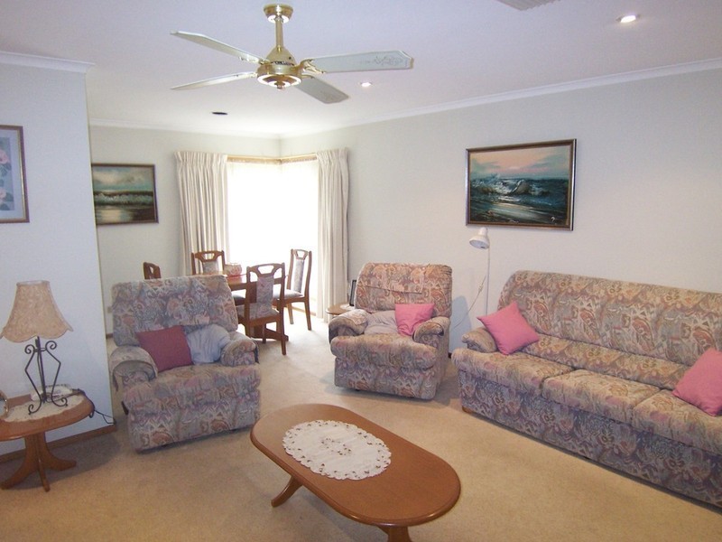 35 Arblaster Street, California Gully VIC 3556