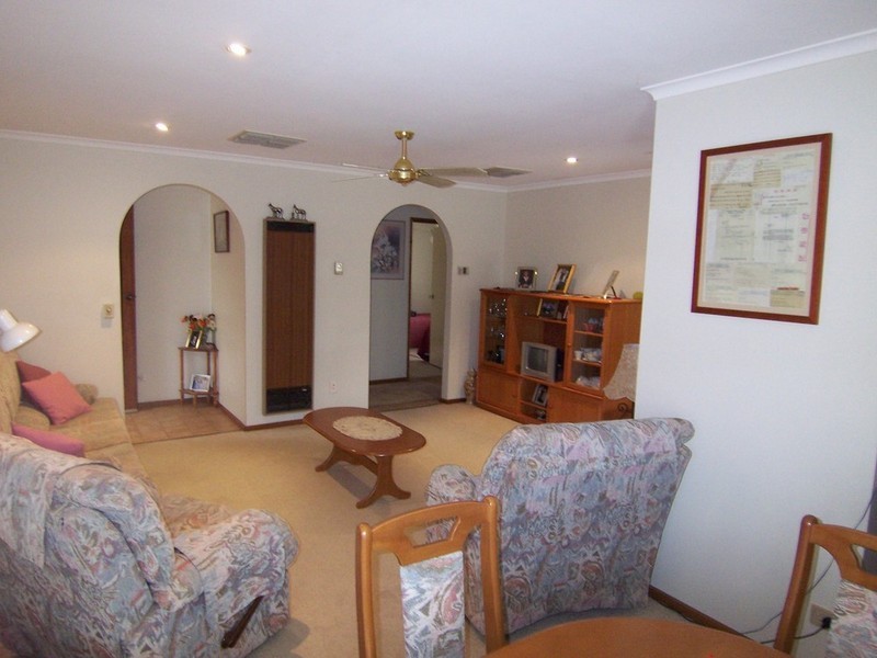 35 Arblaster Street, California Gully VIC 3556