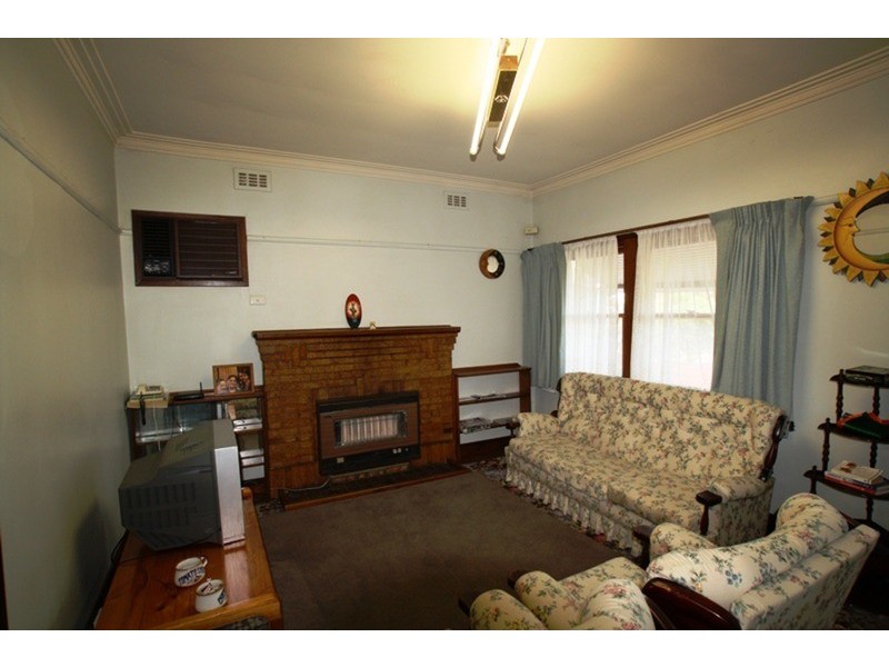 5 Bray Street, Long Gully VIC 3550