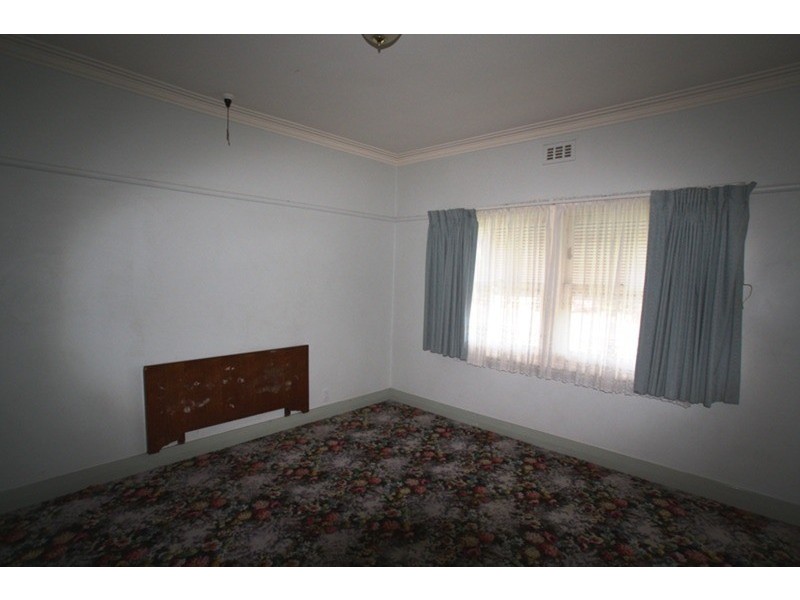 5 Bray Street, Long Gully VIC 3550