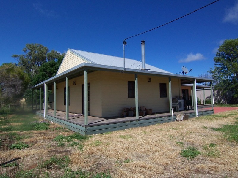19 Giffard Street, Newbridge VIC 3551