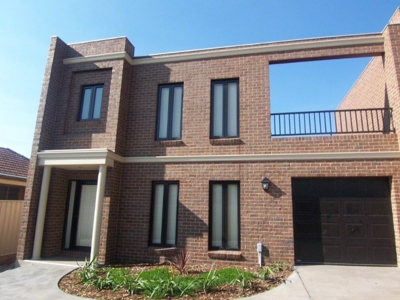 8/50 Race Street, Flora Hill VIC 3550