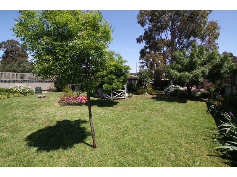 1A Lethebys Road, Eaglehawk VIC 3556