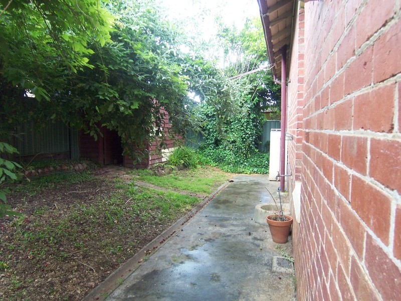 40 Carpenter Street, Quarry Hill VIC 3550