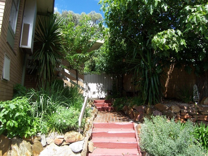 57 Race Street, Flora Hill VIC 3550