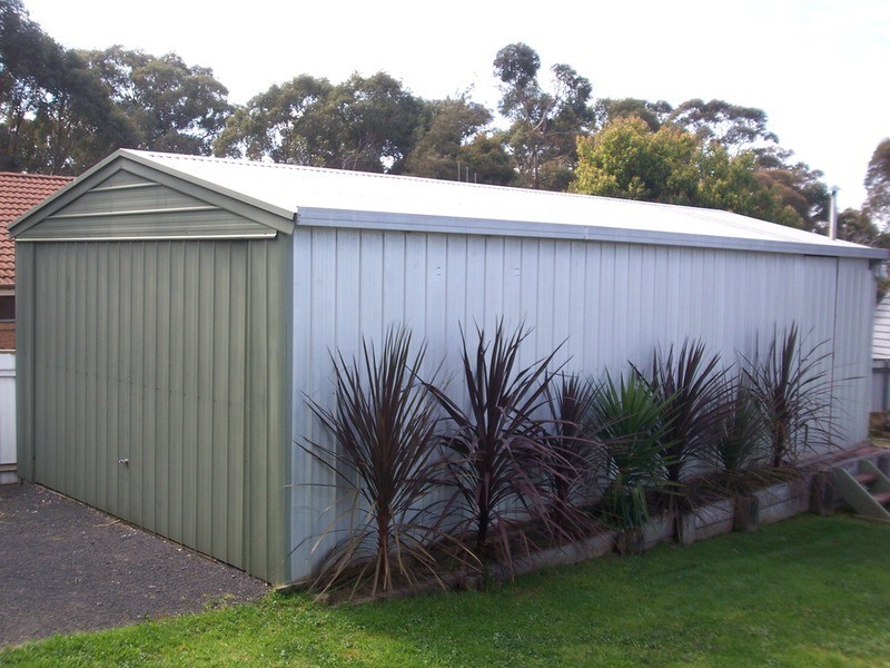 20 Yarunga Drive, Kangaroo Flat VIC 3555