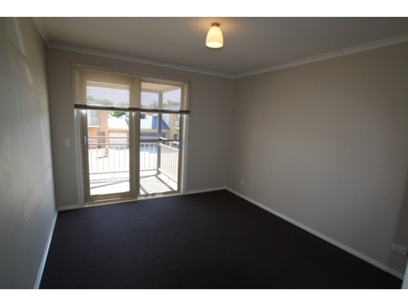4 Wisteria Court, Quarry Hill VIC 3550