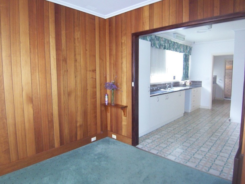 42 Victoria Street, Rochester VIC 3561