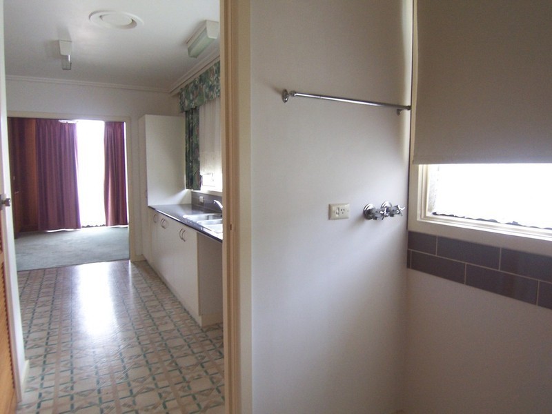 42 Victoria Street, Rochester VIC 3561