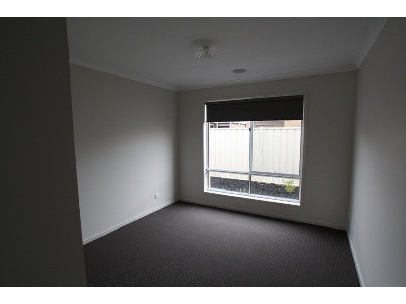 10 O’Neil Court, Epsom VIC 3551