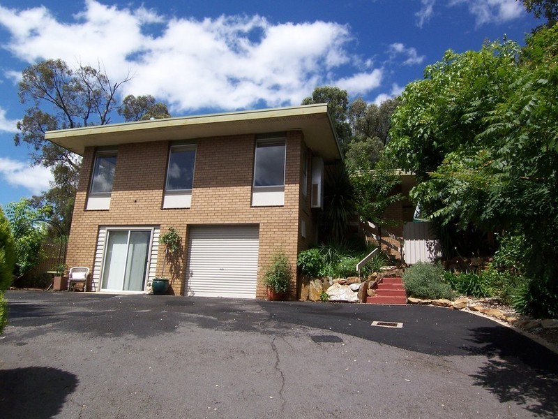57 Race Street, Flora Hill VIC 3550