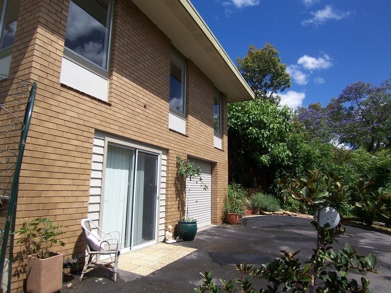 57 Race Street, Flora Hill VIC 3550