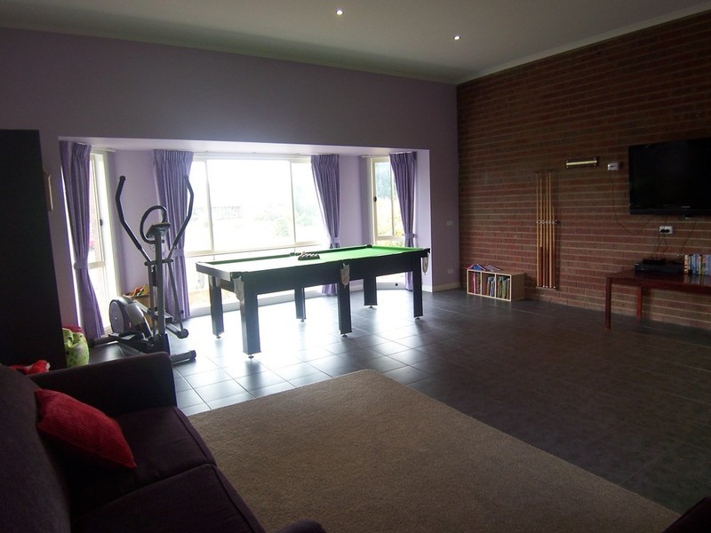 3 William Court, Junortoun VIC 3551