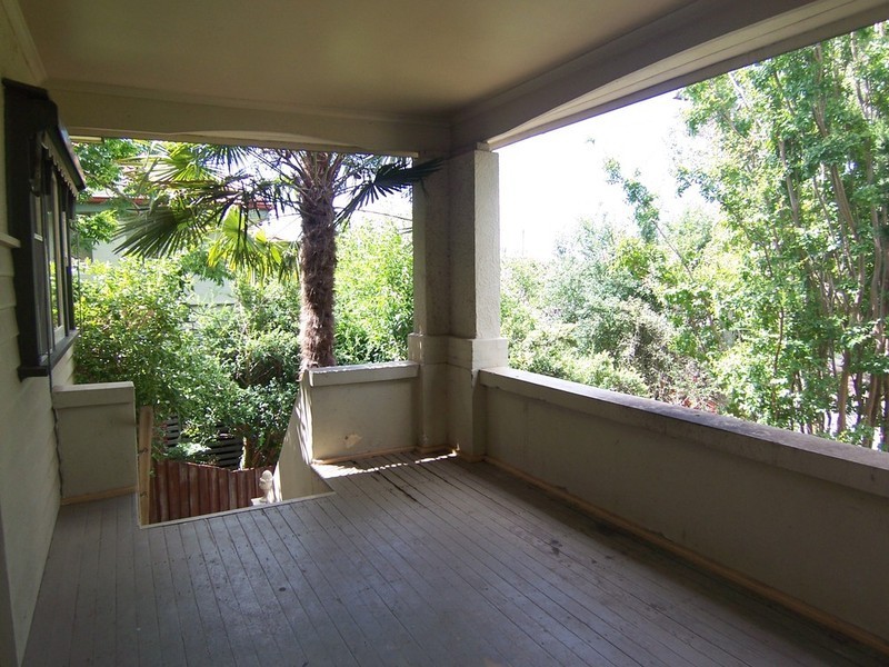 6 Echuca Street, Quarry Hill VIC 3550