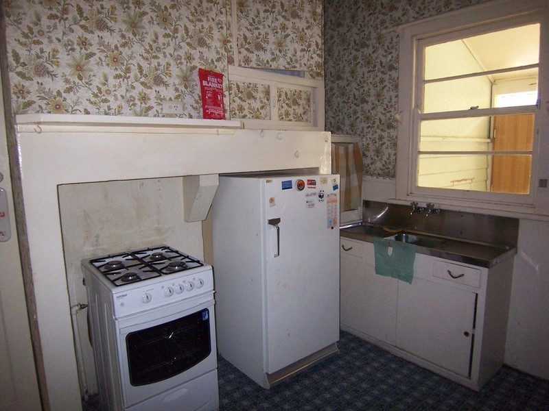 6 Echuca Street, Quarry Hill VIC 3550