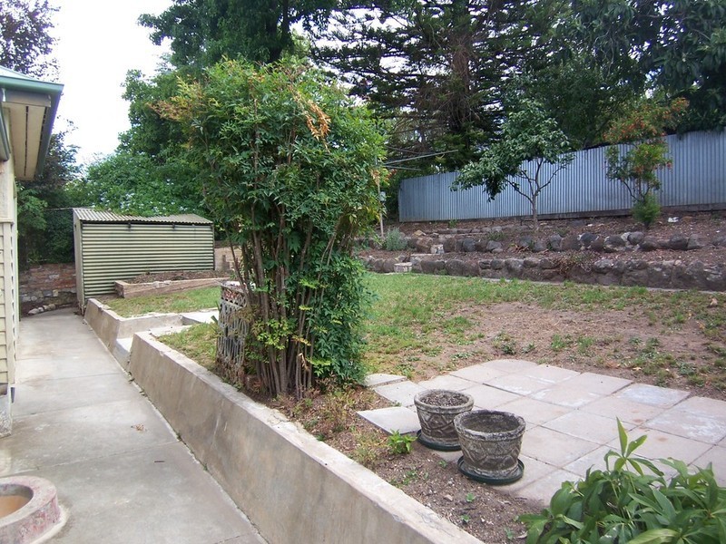 6 Echuca Street, Quarry Hill VIC 3550