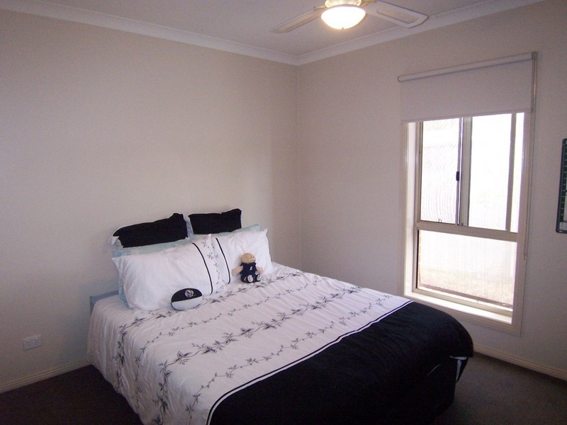 2/16 Station Street, Kangaroo Flat VIC 3555