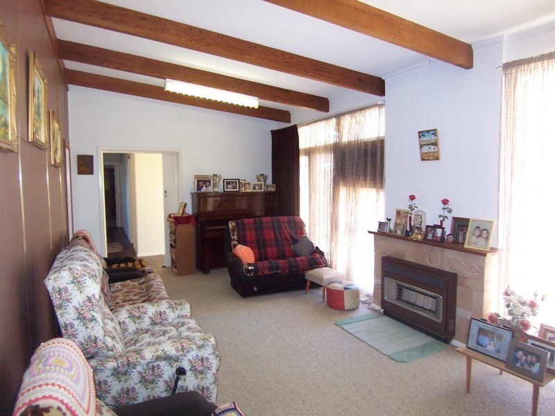 6 Pilcher Street, Strathdale VIC 3550