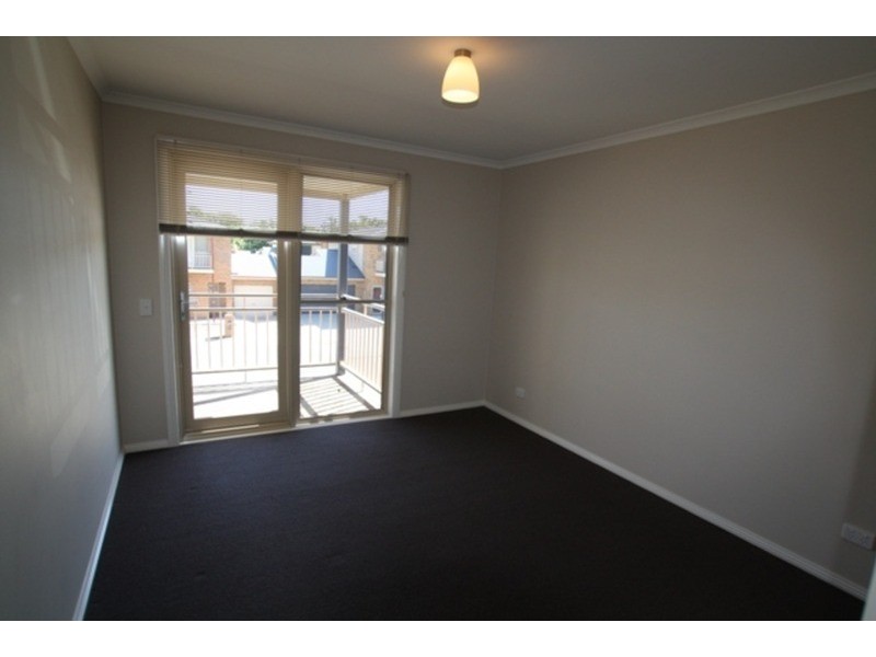 4 Wisteria Court, Quarry Hill VIC 3550