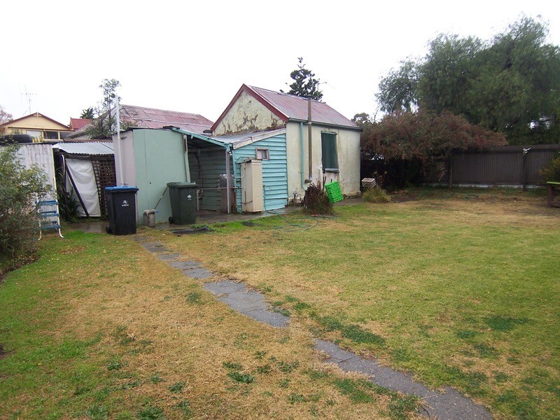 2 Murchison Street, Eaglehawk VIC 3556