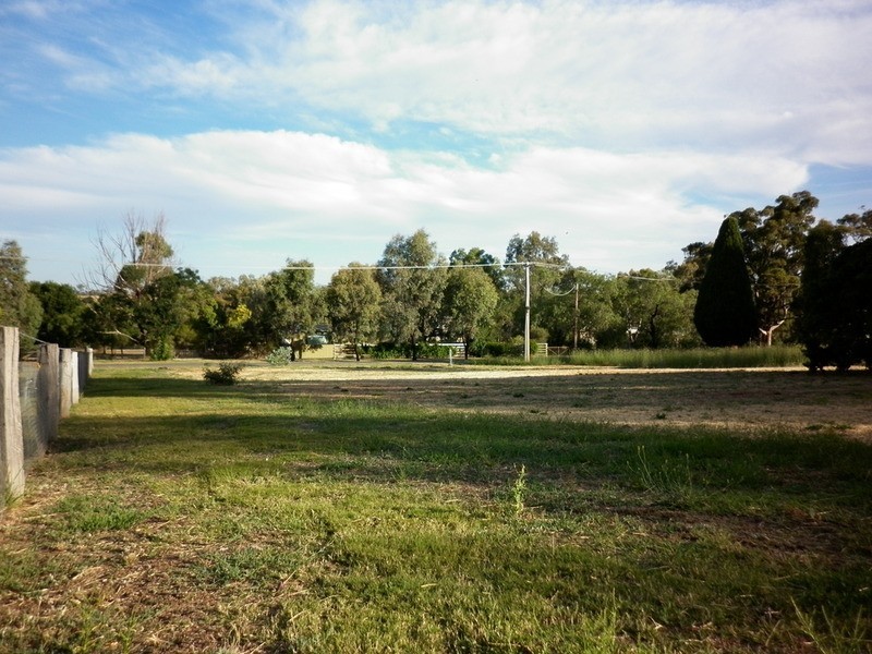 24 William Street, Axedale VIC 3551