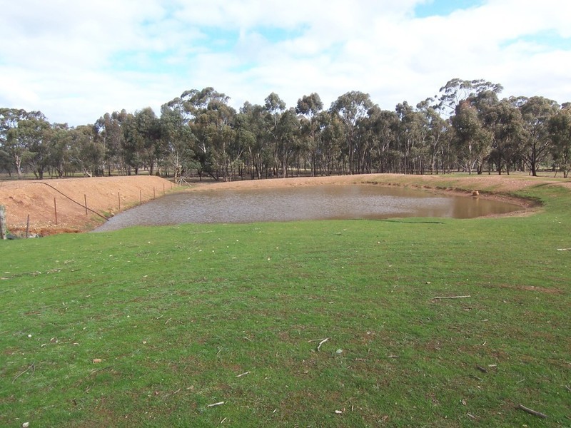 109 Sommerville Road, Wedderburn VIC 3518