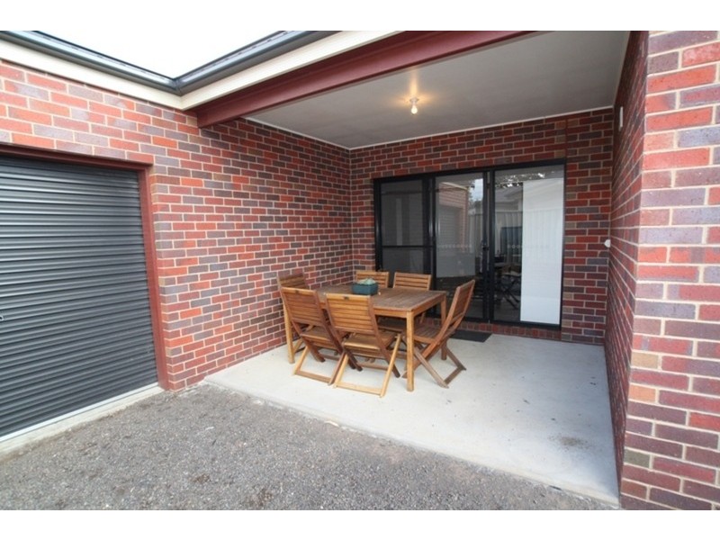 4 Dylana Court, Kangaroo Flat VIC 3555