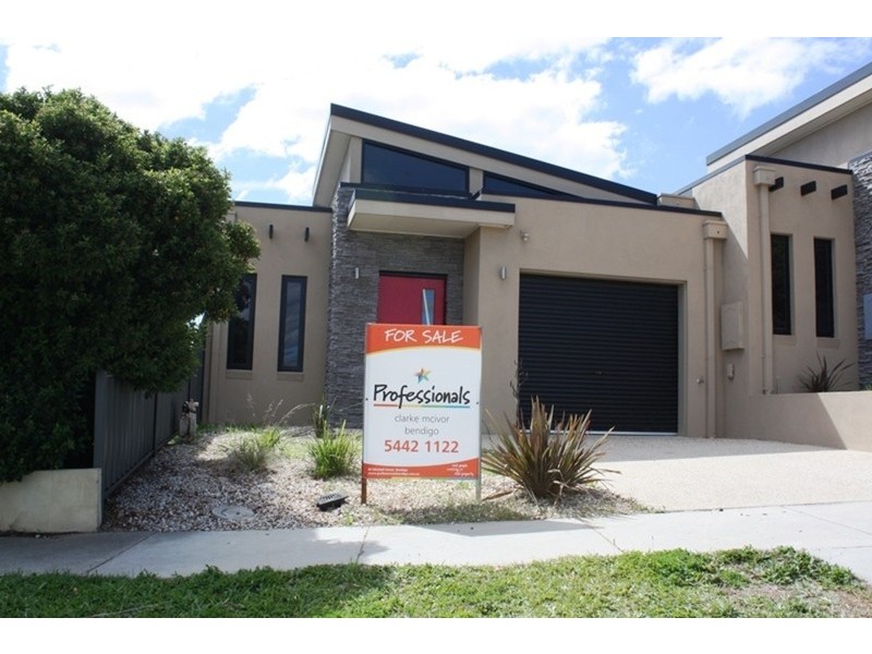 1/17 Osbourne Street, Flora Hill VIC 3550
