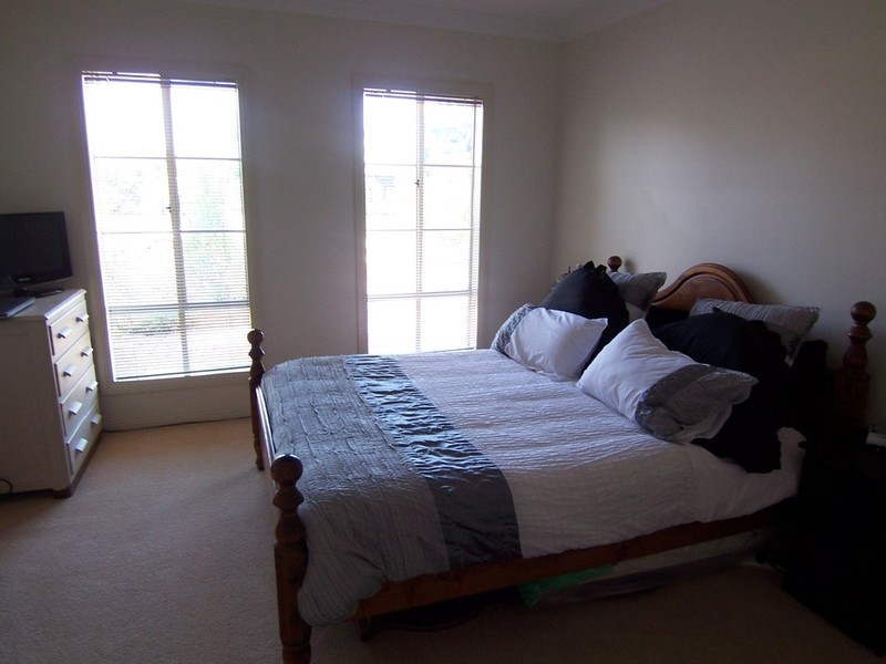 4 Cassandra Crescent, Epsom VIC 3551