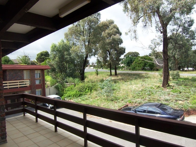 3/3 Towers Street, Flora Hill VIC 3550