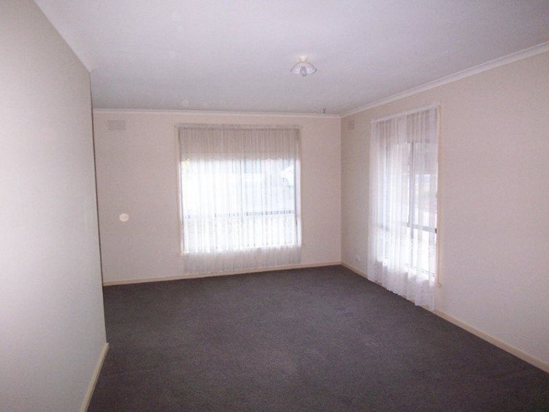 17 Marnie Road, Strathdale VIC 3550